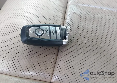 2018 Ford F-150 Lariat z USA, uszkodzony, nr VIN 1FTEW1EG0JFA13281